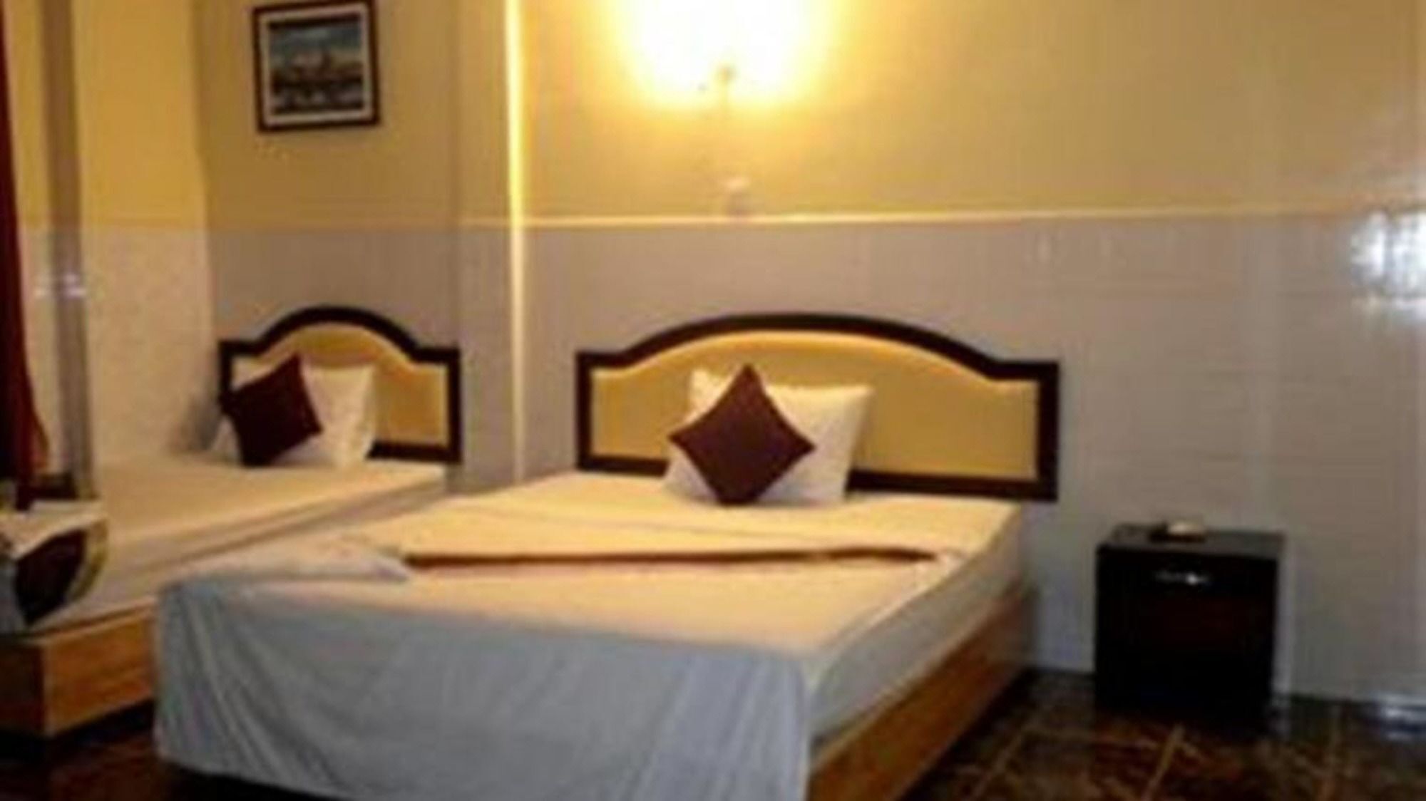 Golden Boat Guesthouse Phnom Penh Exterior foto